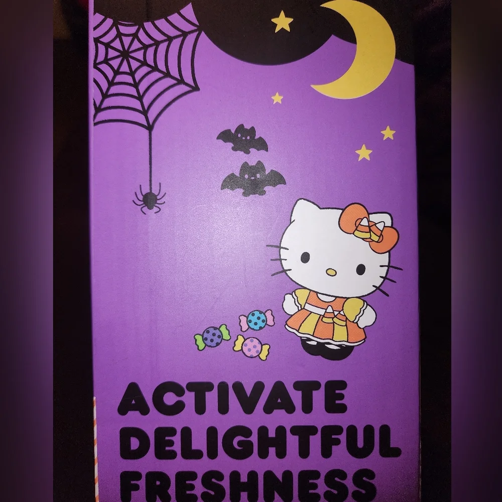 Hello Kitty Reed Diffuser - Picture 2 of 5